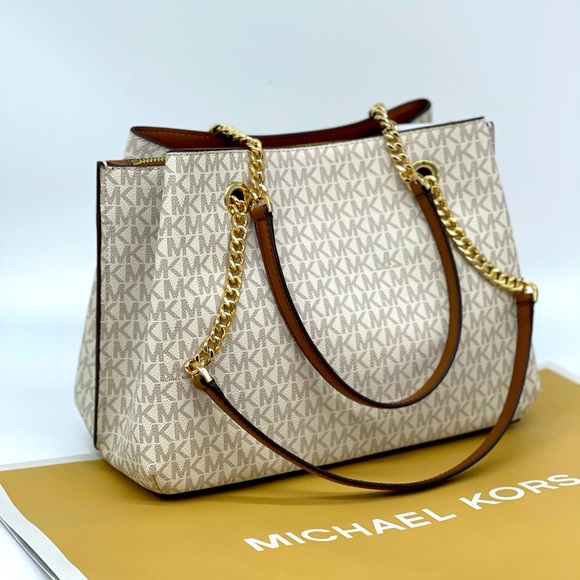 Michael Kors Teagen Bag & Double Zip Wallet - Picture 4 of 16